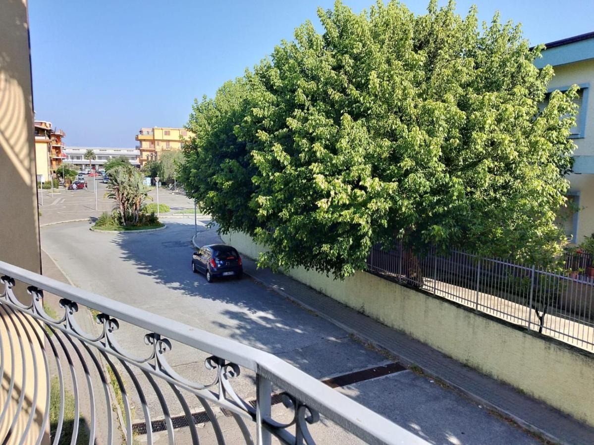 مبيت وإفطار Marina di Davoli La Santera المظهر الخارجي الصورة